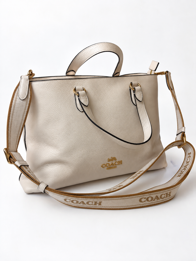 Coach Logan Carryall Tote Bag – photo 1 of 7