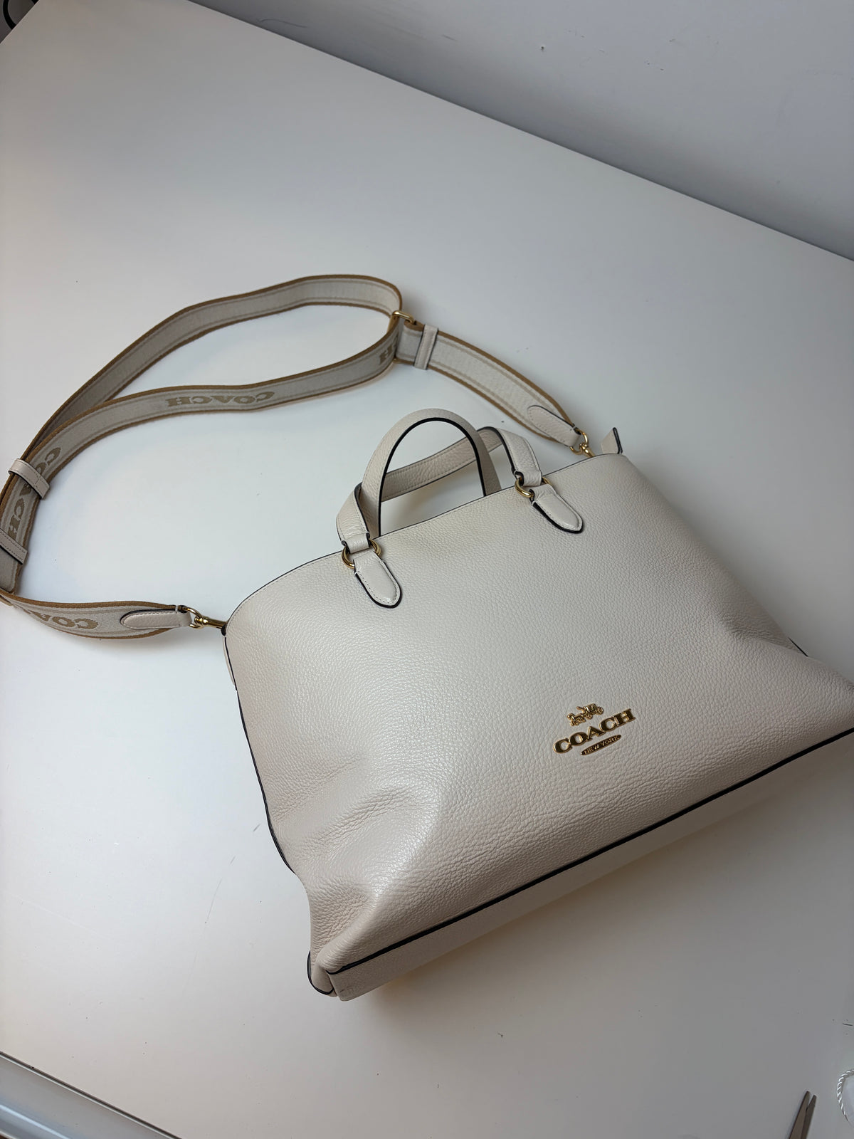 Coach Logan Carryall Tote Bag – photo 2 of 7
